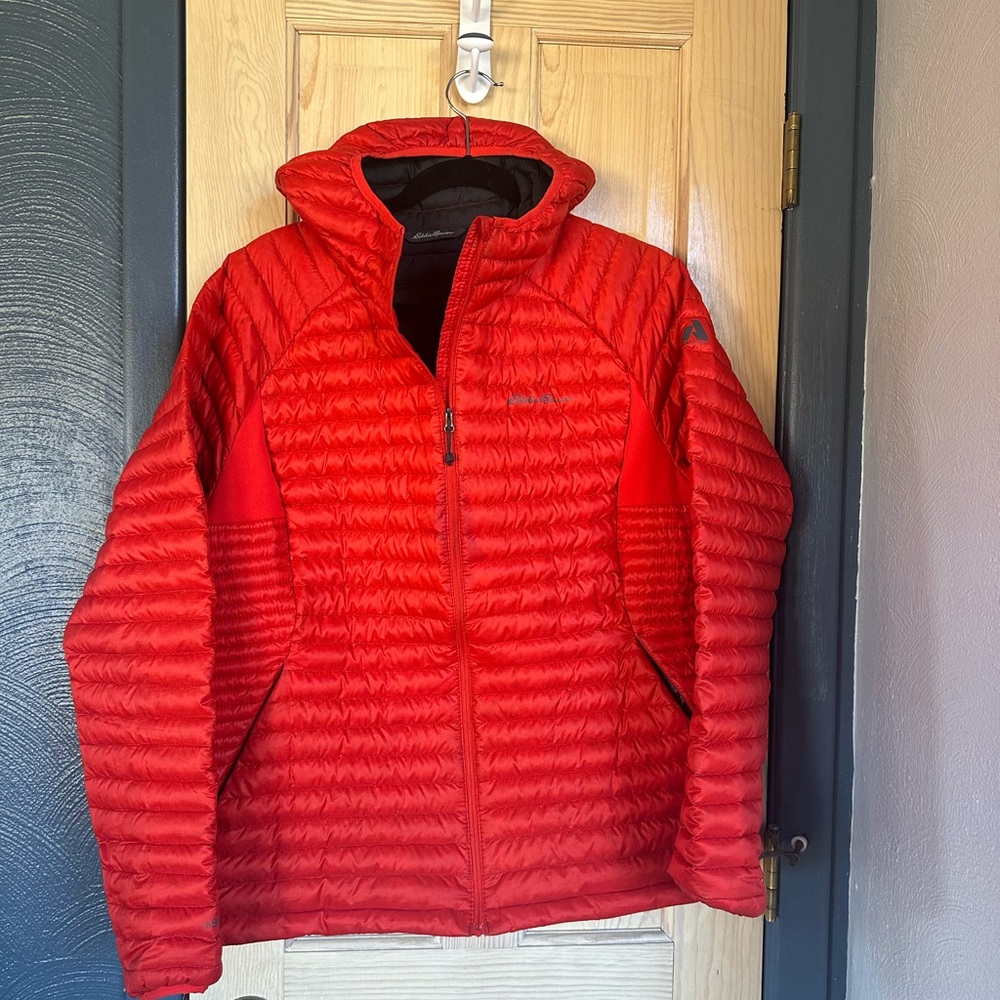 Eddie Bauer Women’s Red/Orange Puffer Jacket XXL